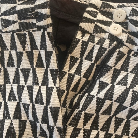 Anthropologie Cartonnier Jacquard black white geometric dress shorts size 14 - Picture 8 of 9